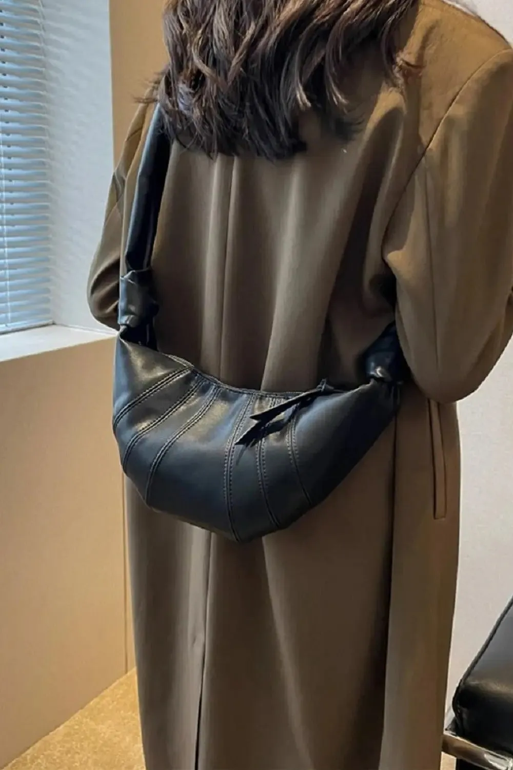 'Aitana' Vegan Leather Croissant Crossbody Bag
