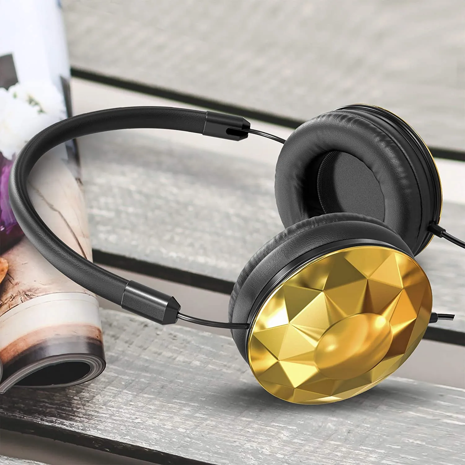 Art & Sound Faceted On-Ear Wired Headphones | Over The Ear Wired Stereo Headphones with Adjustable Headband, Soft Ear Cushioned Pads, Foldable Design – 3.5mm Jack (Gold)