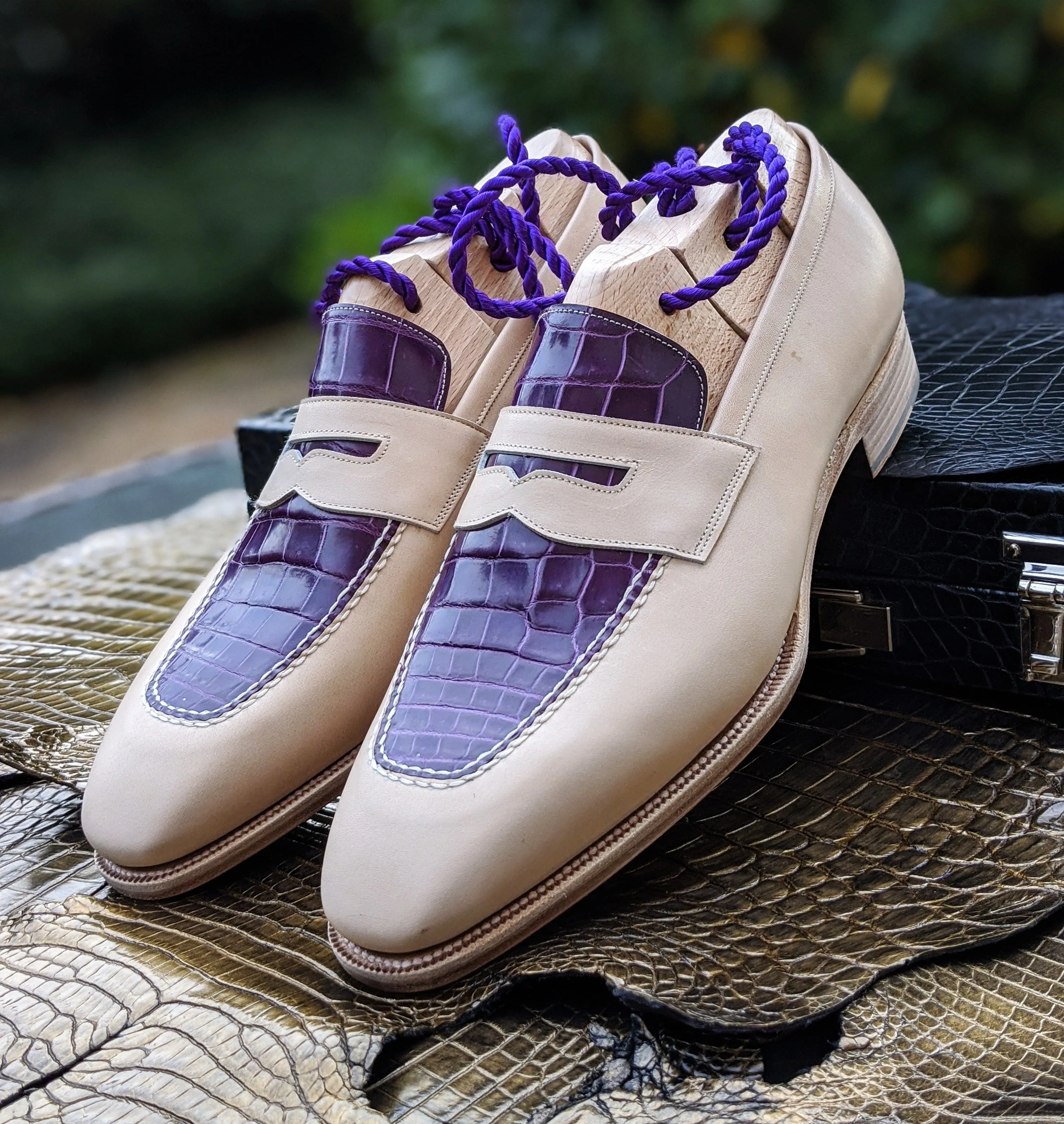 Ascot Sinatra - Cream Crust & Purple Alligator