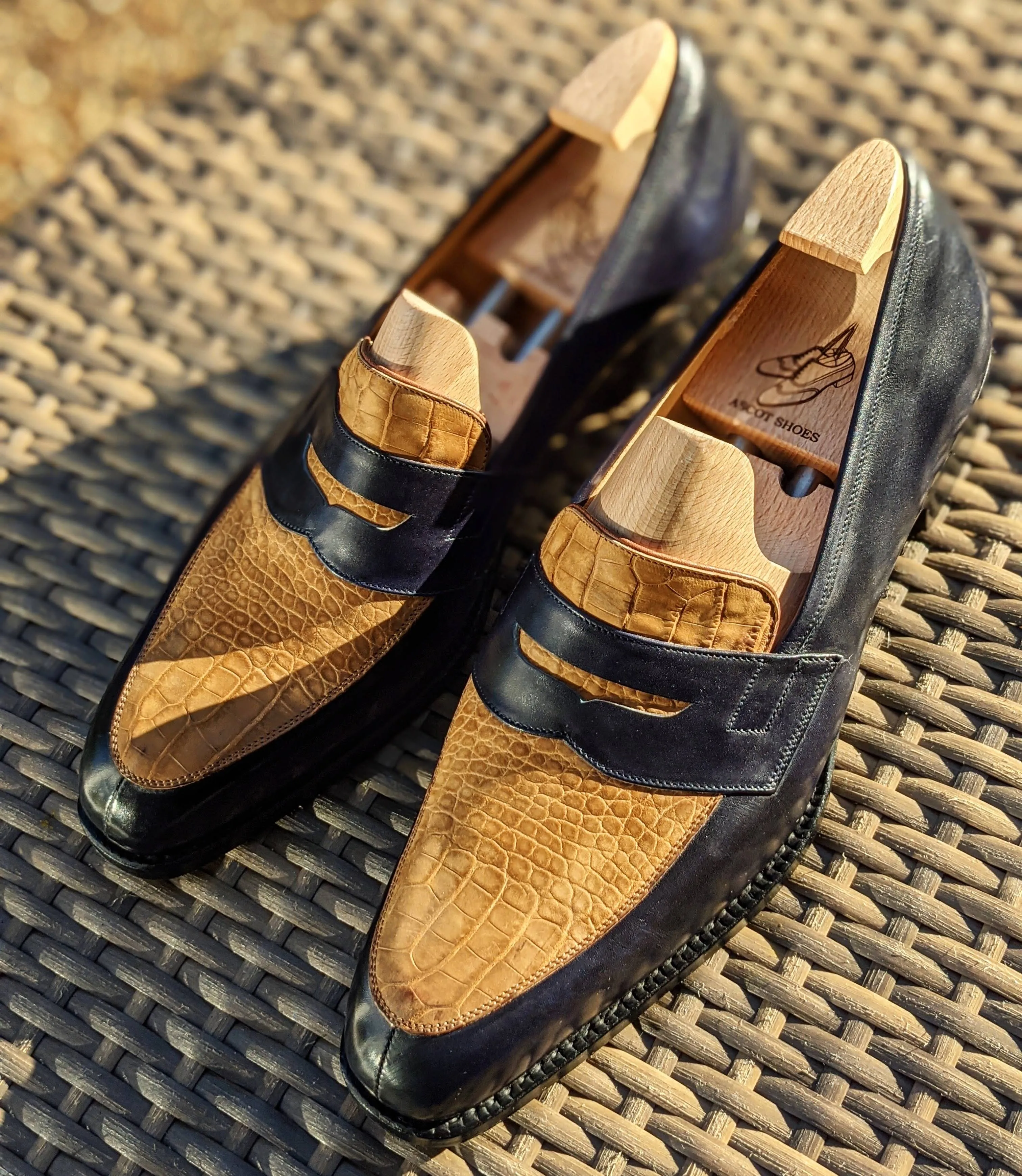 Ascot Sinatra - Tan Nubuck Alligator & Navy Calf