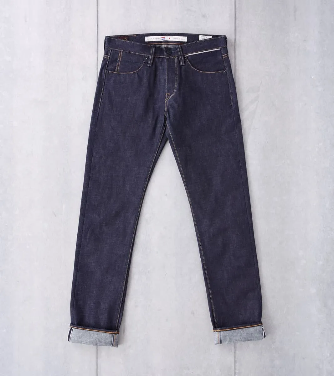 【Benzak Denim Developers】BDD-006 deep indigo 15.7 oz RHT / 濃藍染布料 修身小直筒
