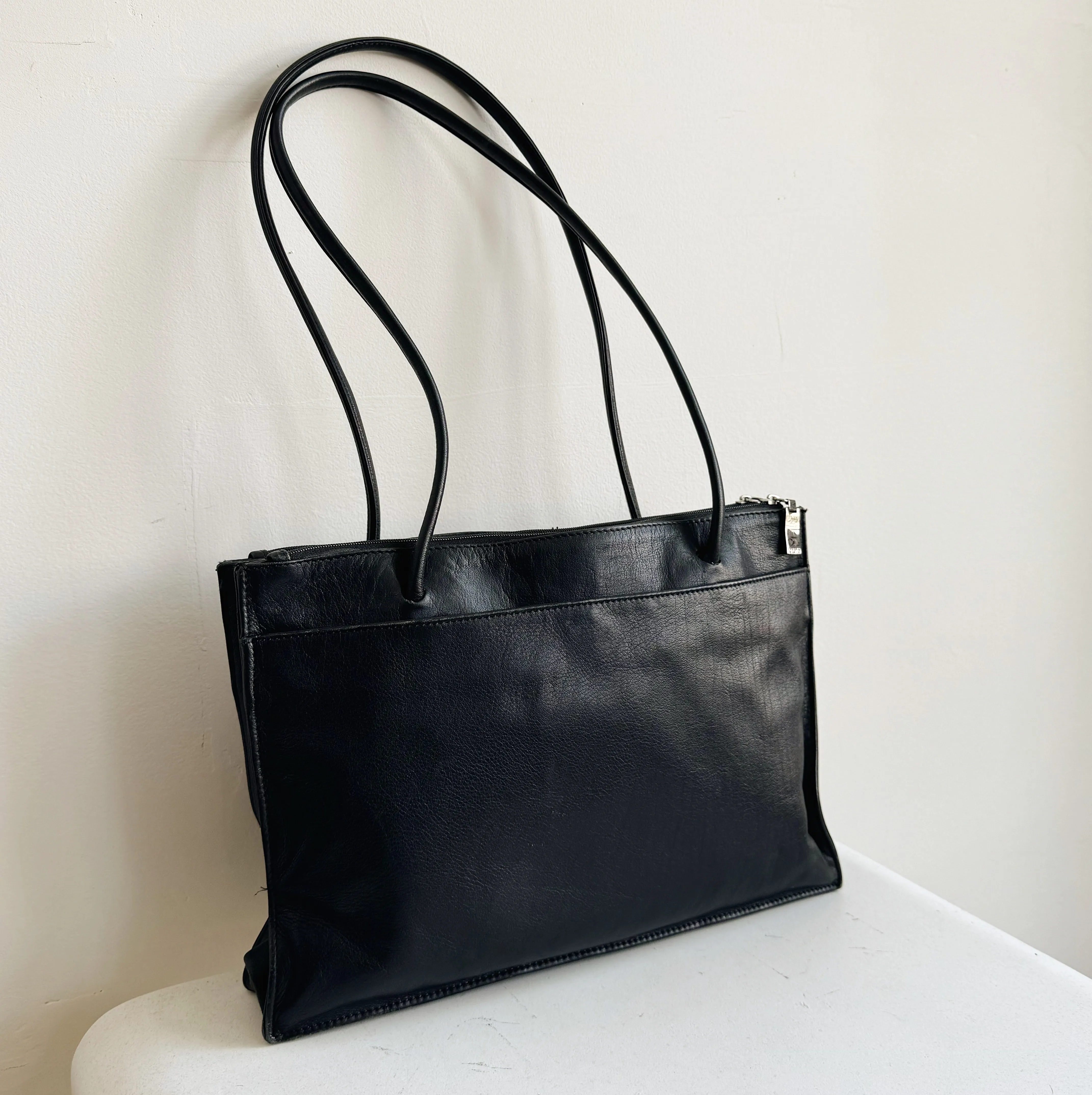 Black Rectangle Leather Shoulder Tote