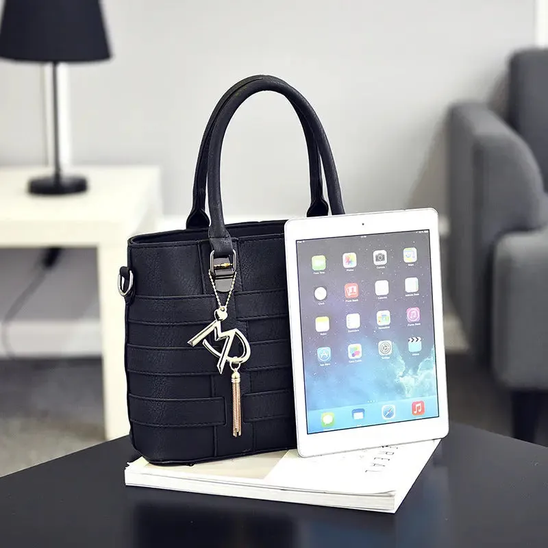 Chic One-Shoulder Messenger Bag