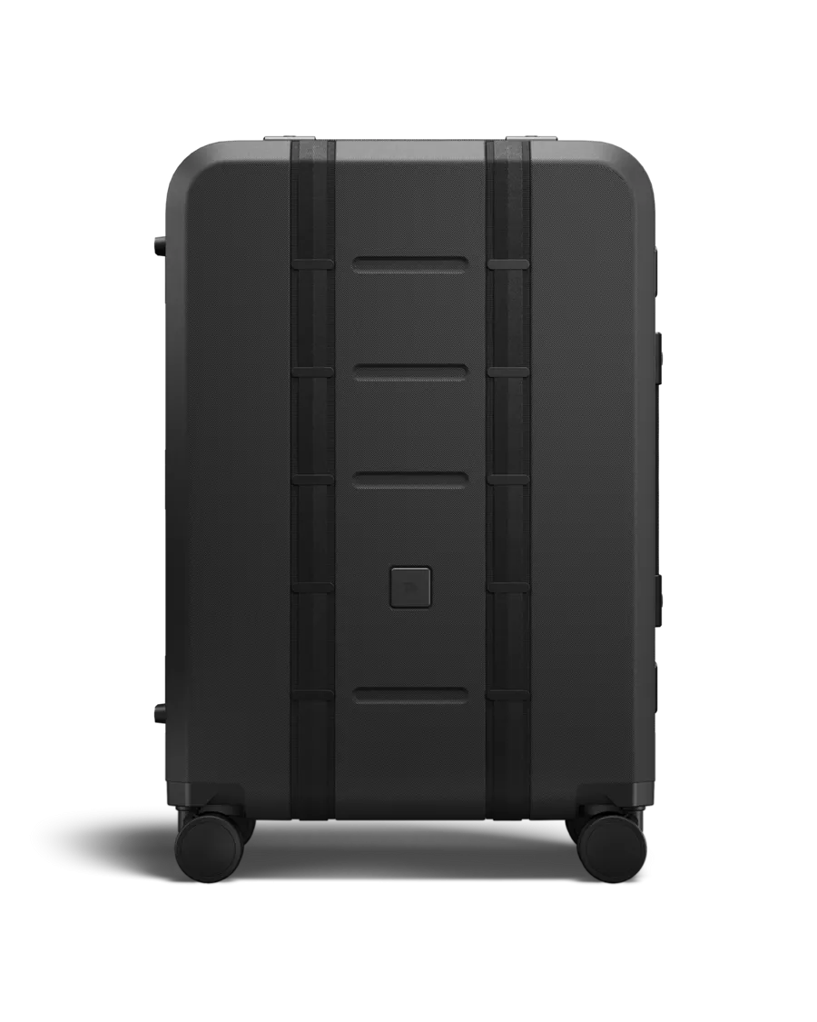 DB Journey - The Ramverk Pro Check-in Luggage Medium - Black Out