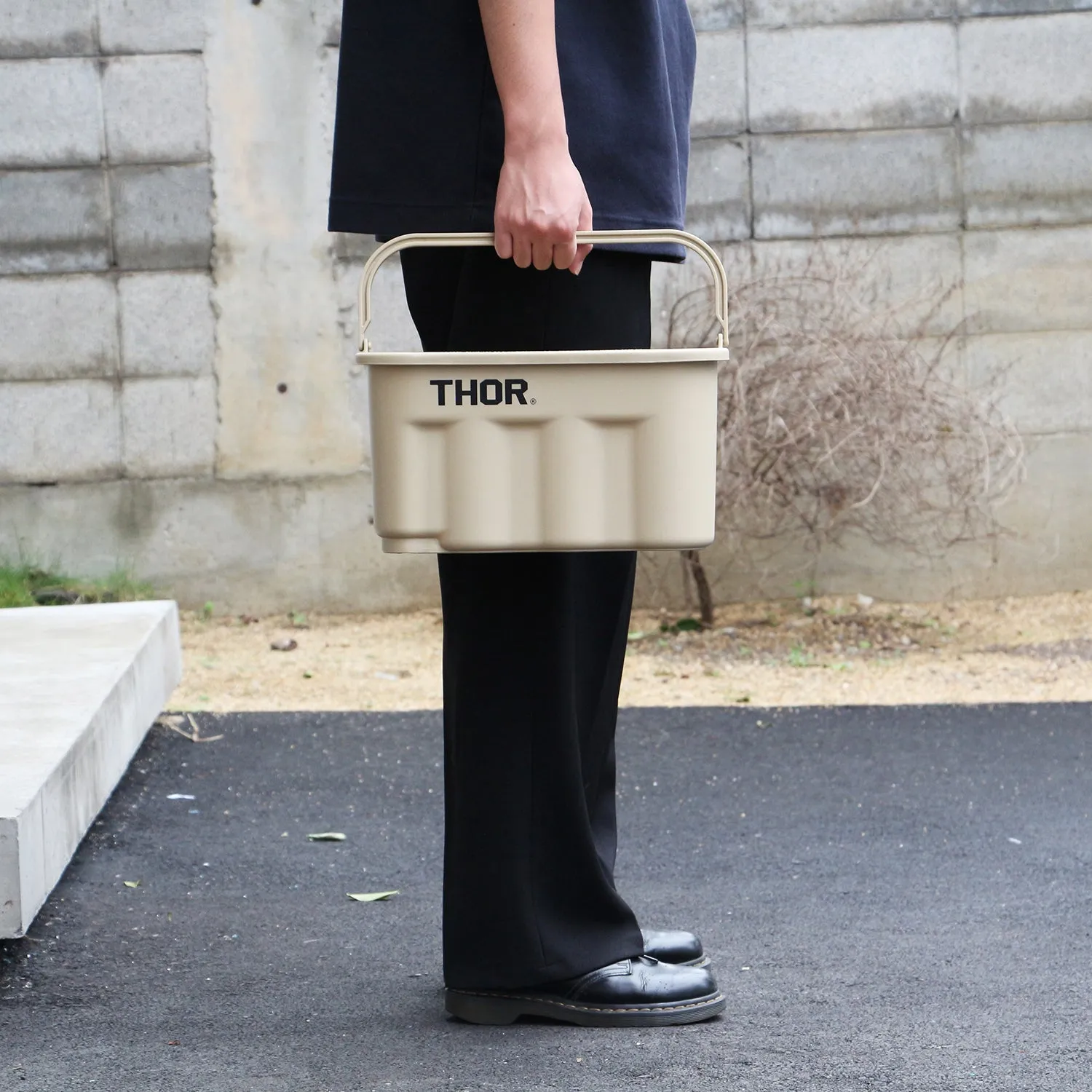 DETAIL | ディテール　THOR QUADRATE BUCKET