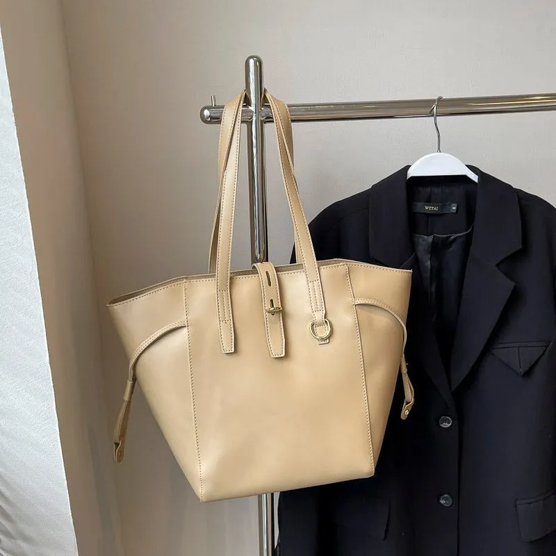 Diana Turn Lock Tote