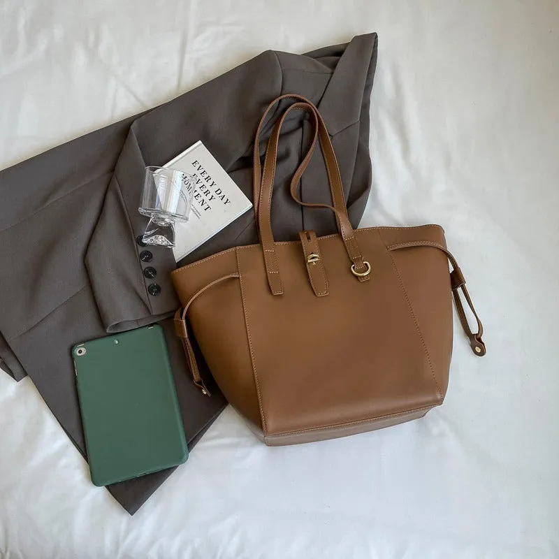 Diana Turn Lock Tote