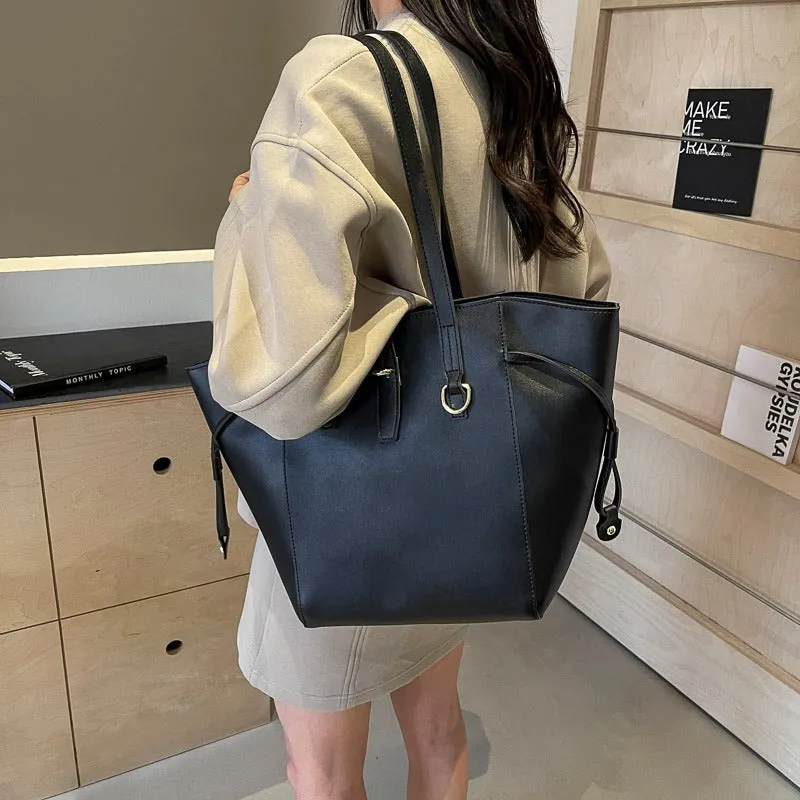 Diana Turn Lock Tote