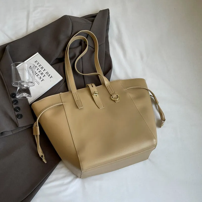 Diana Turn Lock Tote