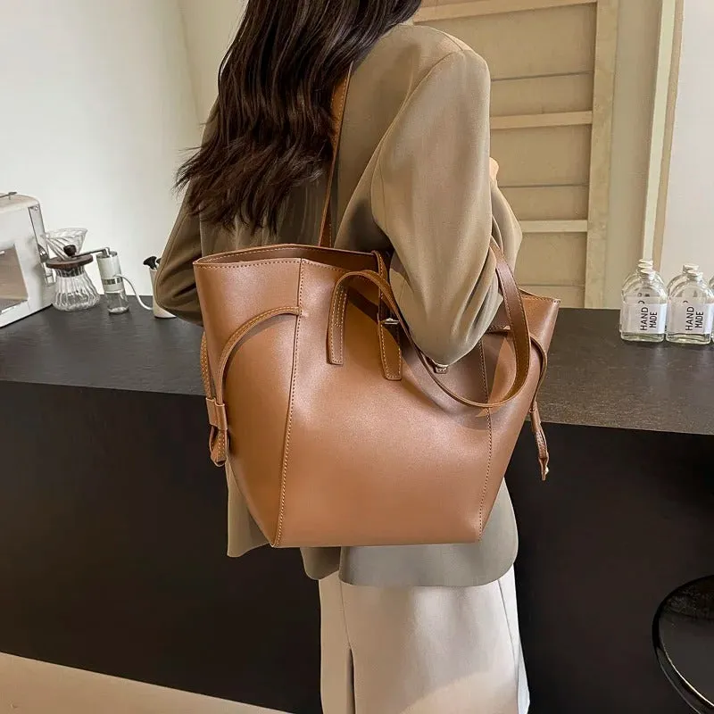 Diana Turn Lock Tote