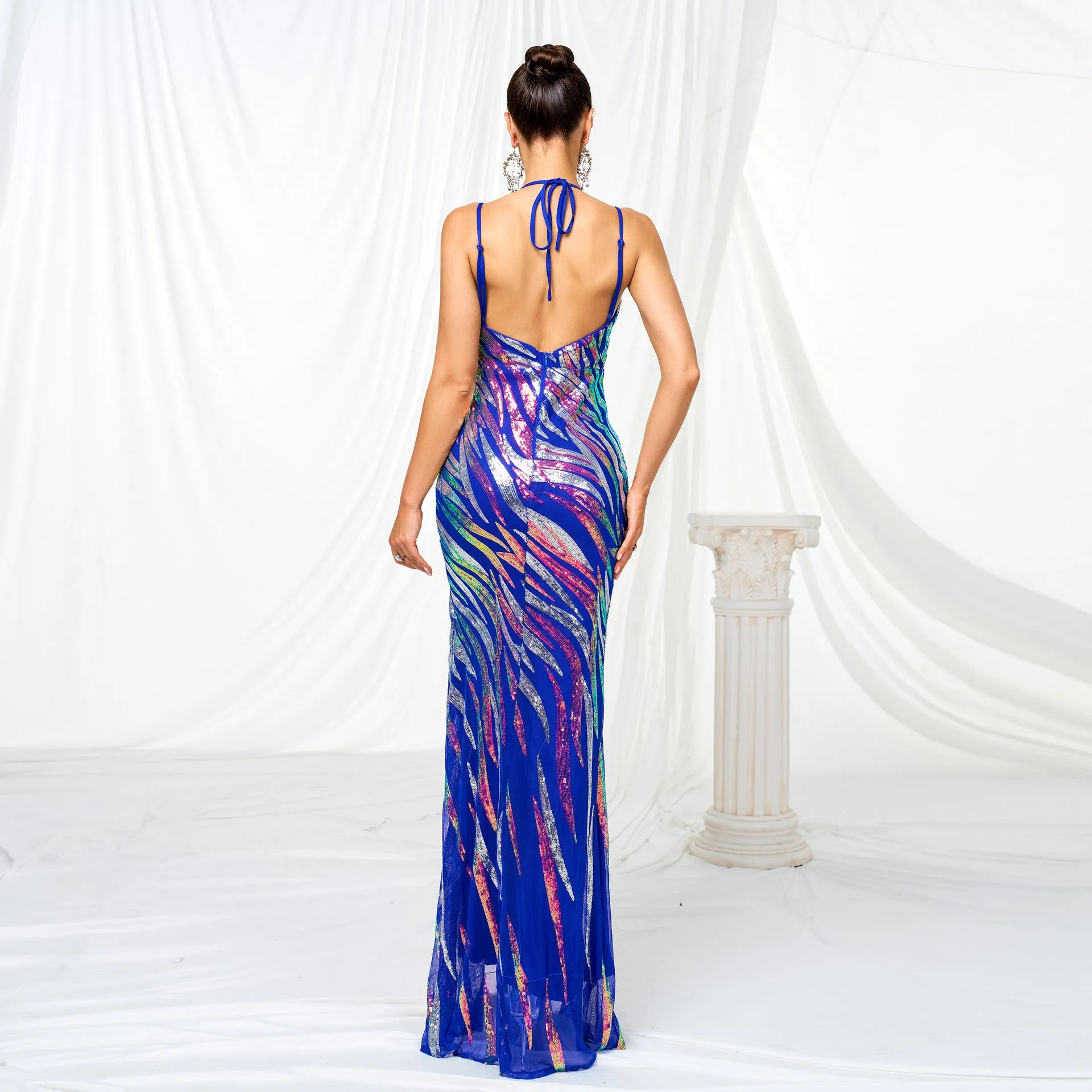 Elegant Halter Sling Sheath Sequined Split Evening Dress