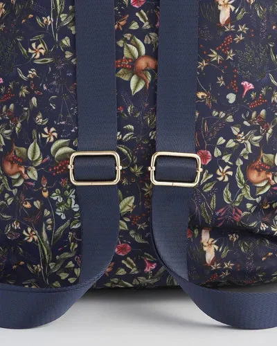 Fable England Wolf Garden Large Navy Backpack