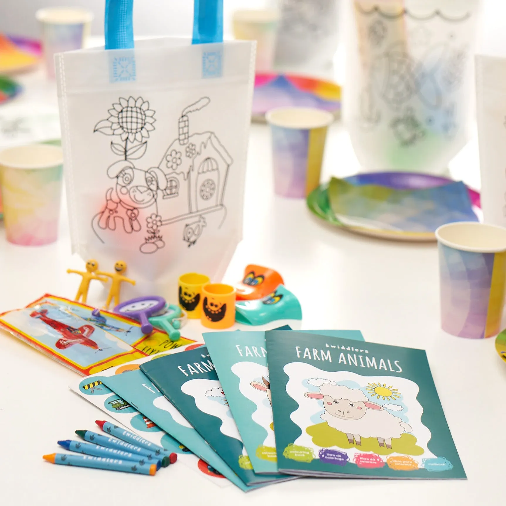 Farm Animals Colouring Books with Crayons & Stickers