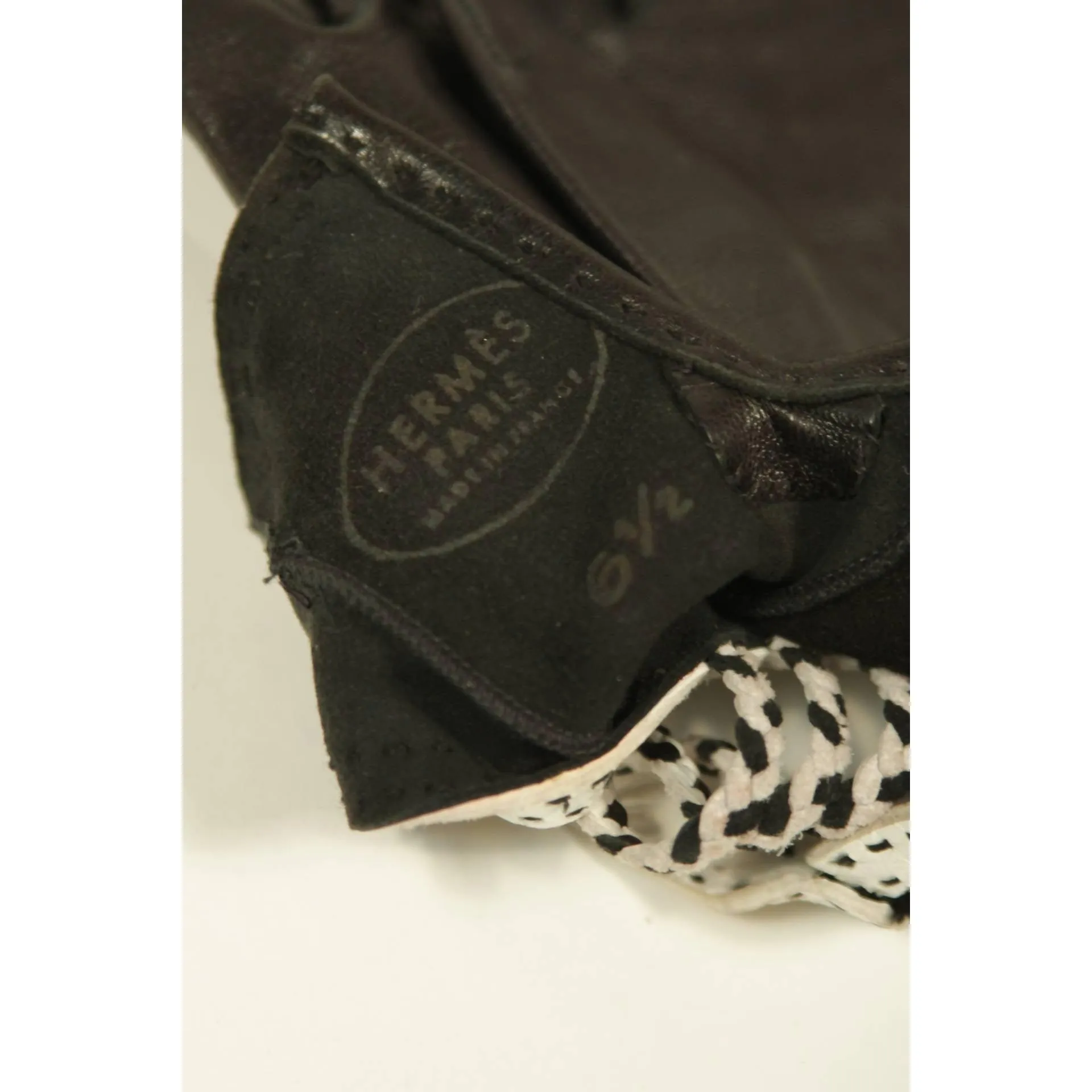 HERMES Black Leather Gloves with White Accents | Size 6 1/2