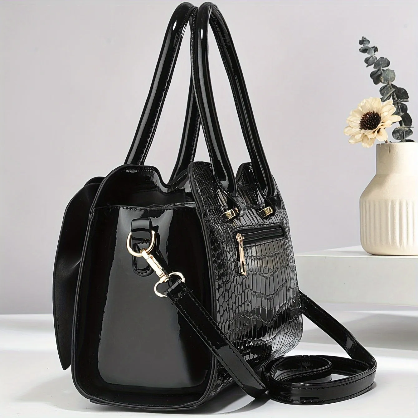 Large Capacity Stylish Tote Bag – Glossy Finish with Bow Accent & Crocodile Texture