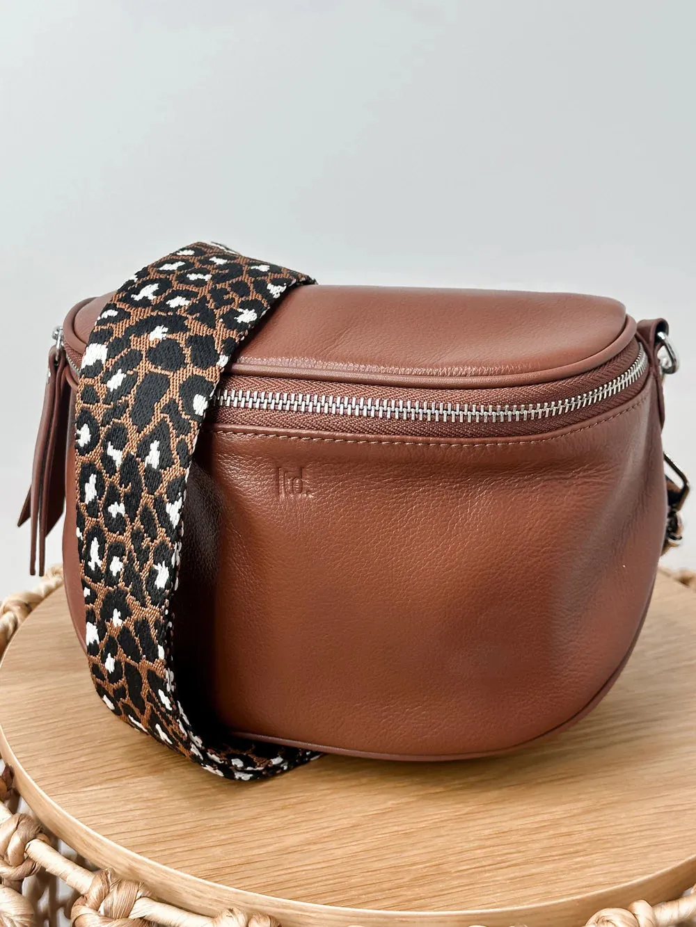 Lemon Tree Dani  Crossover Leather Bag - Toffee