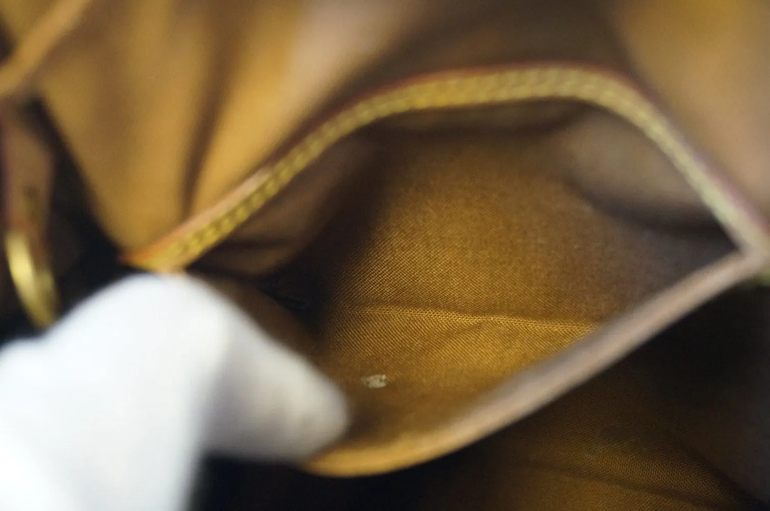 LOUIS VUITTON Monogram Montsouris MM Backpack Bag