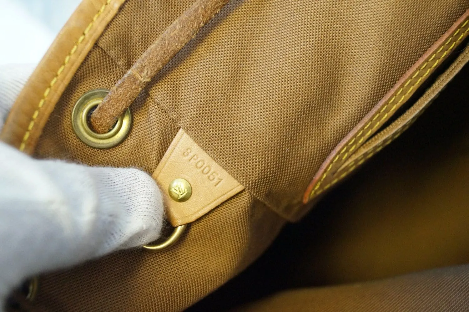 LOUIS VUITTON Monogram Montsouris MM Backpack Bag