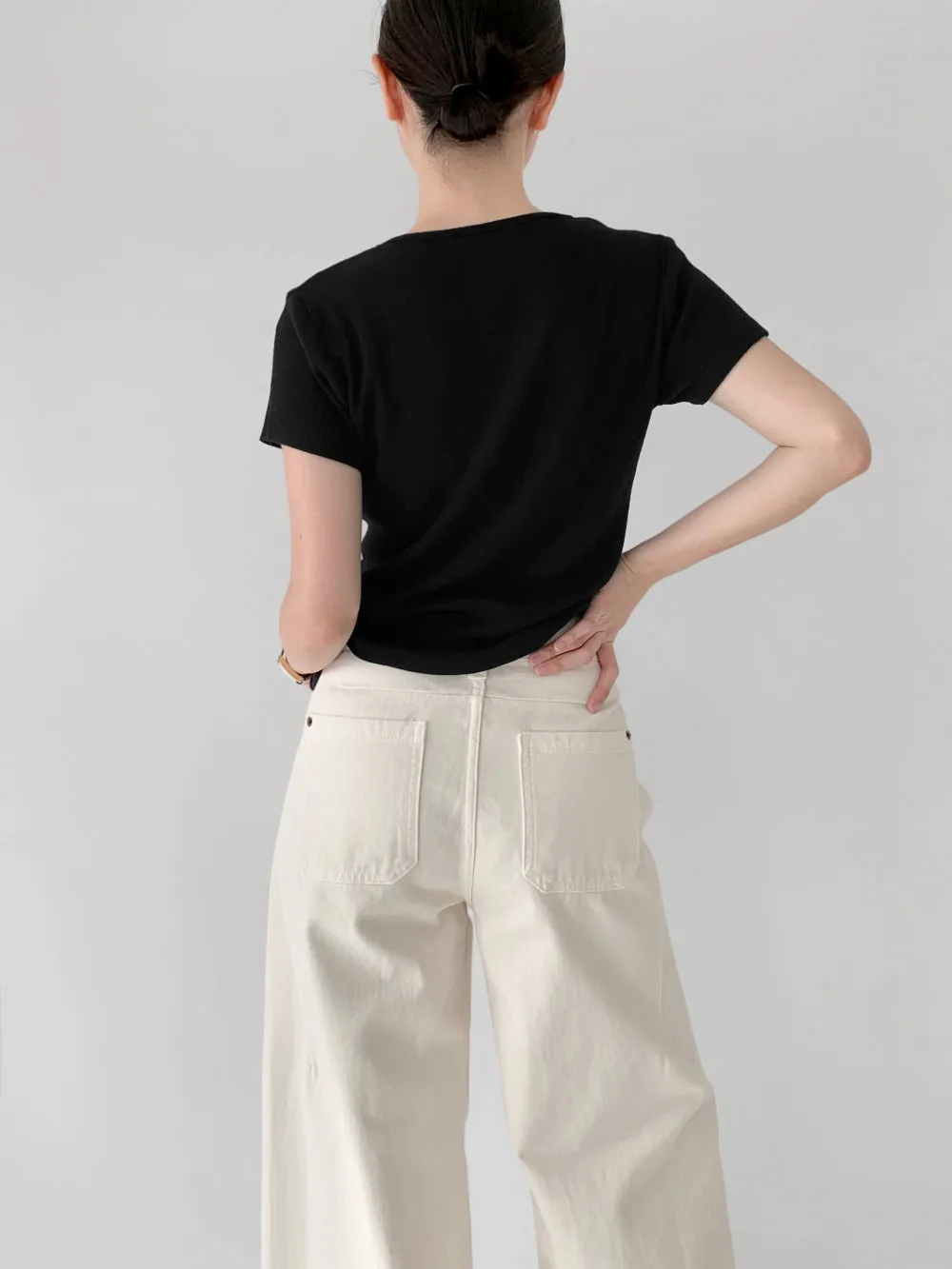 Noa Tee