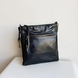 Onyx Glossy Square Leather Purse