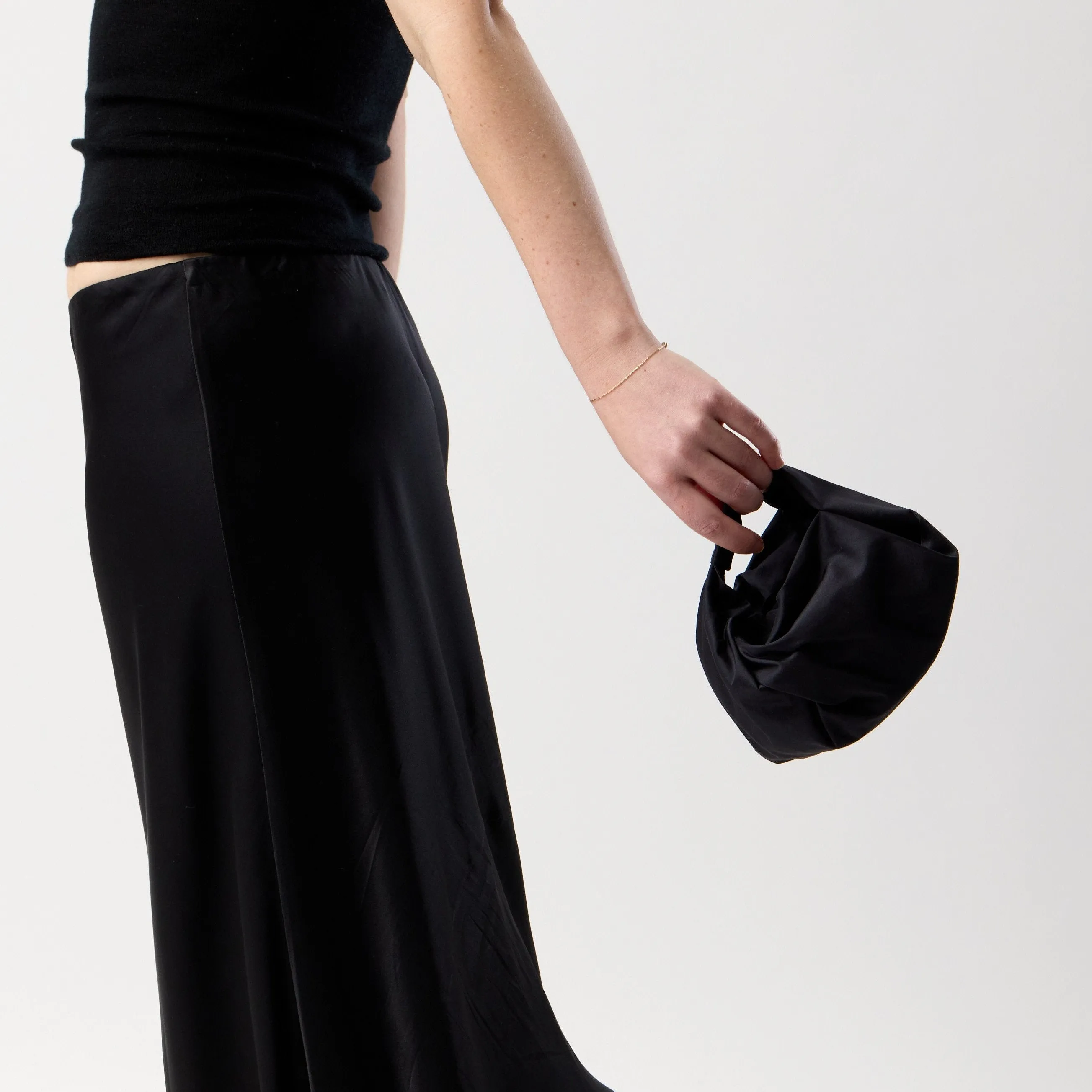 Parachute Bag - Black Raw Silk