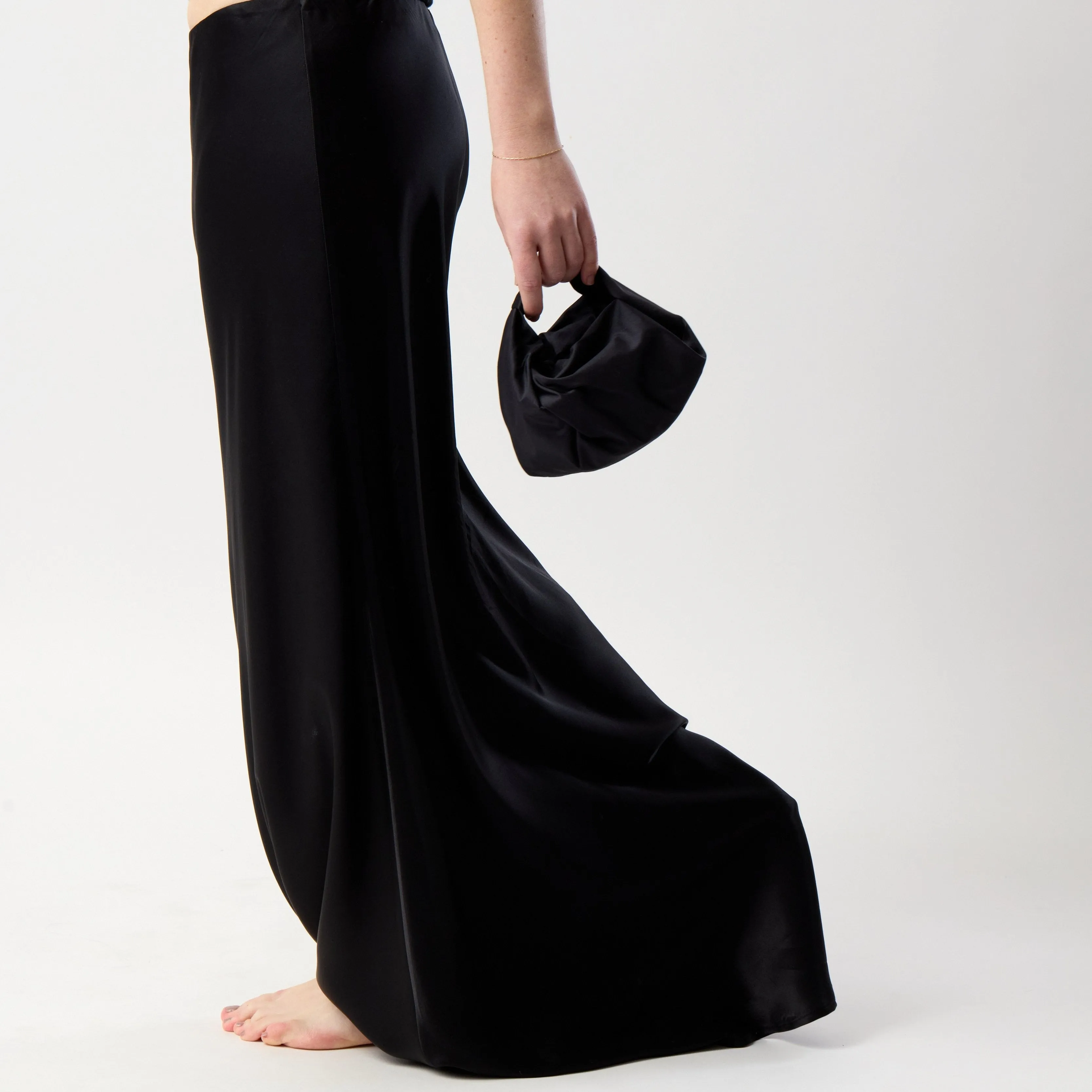 Parachute Bag - Black Raw Silk