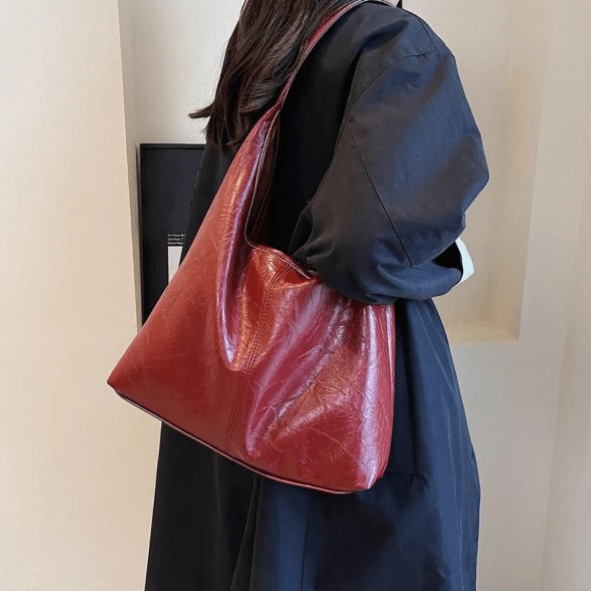 Quenby - Refined Vintage Elegance Woman's Shoulder Bag