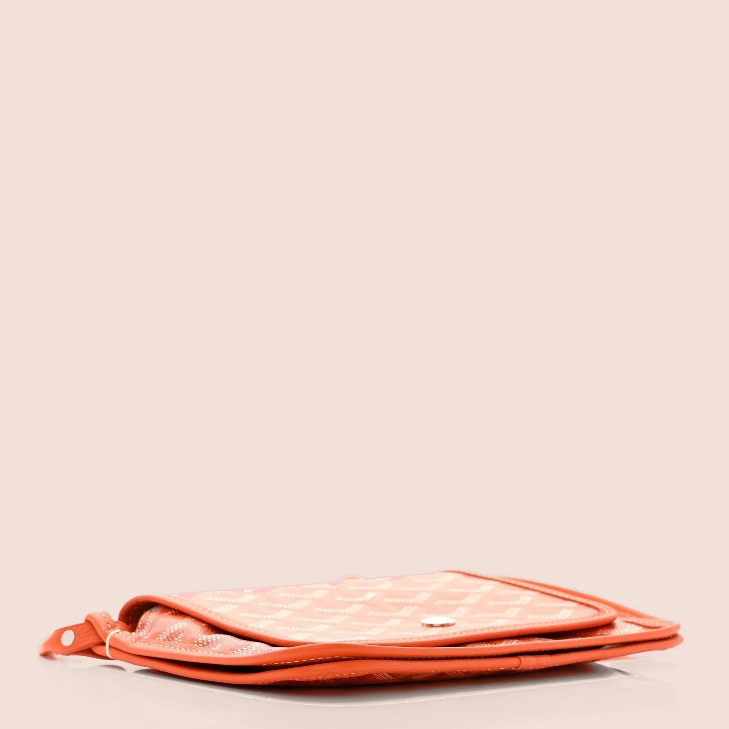 Sleek Bi-Fold Wallet