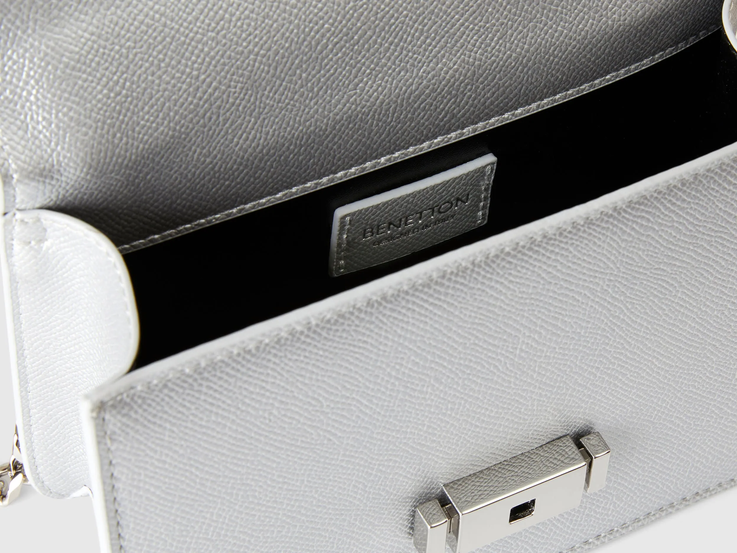 Solid Magnetic Closure Sling Bag