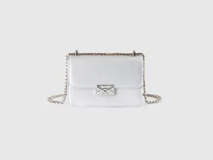 Solid Magnetic Closure Sling Bag