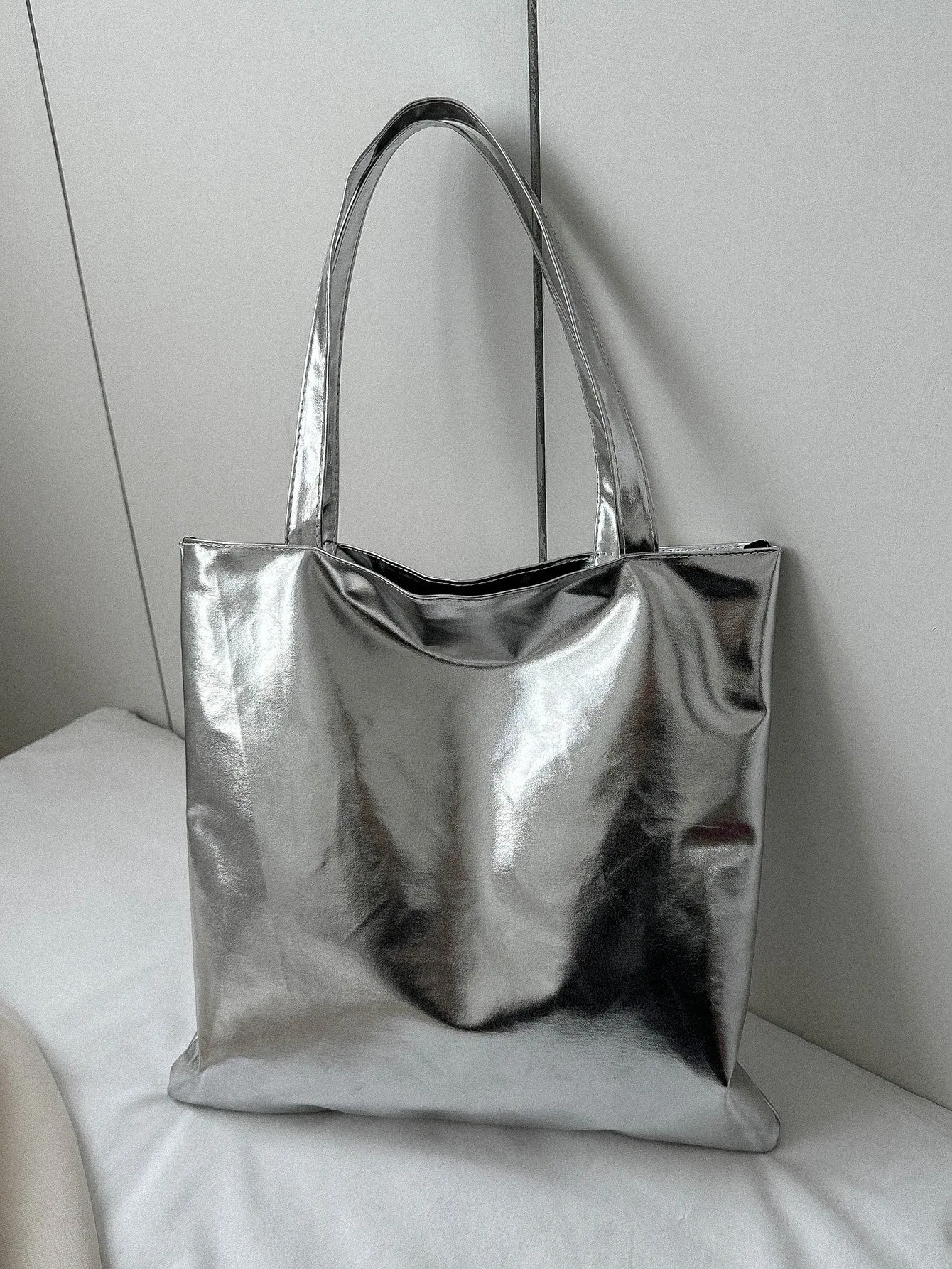 Trendy Solid Color Front Strap Tote Bag-FD