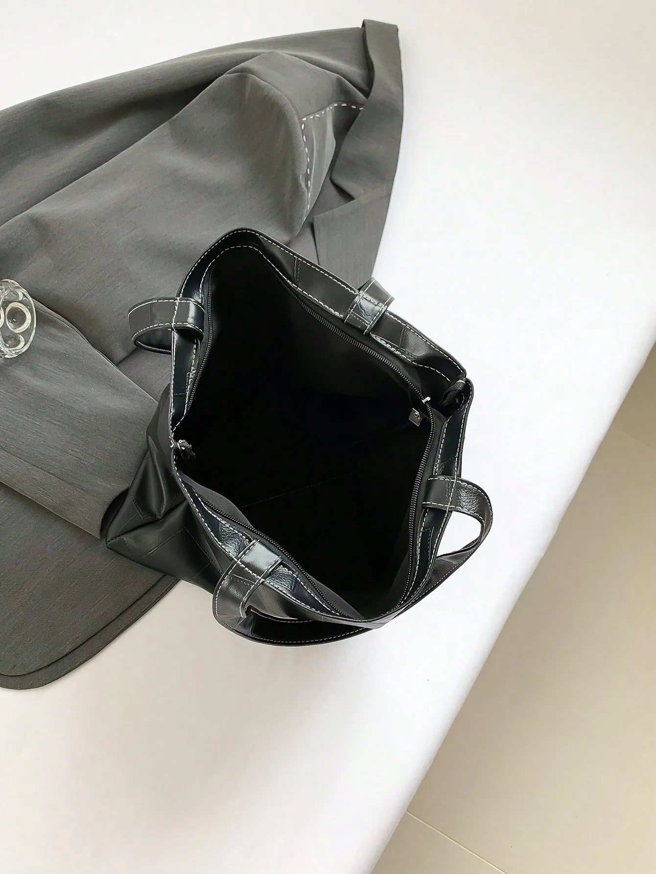 Trendy Solid Color Front Strap Tote Bag-FD
